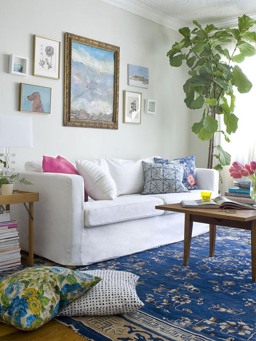 Trang trí sofa trắng với gối tựa